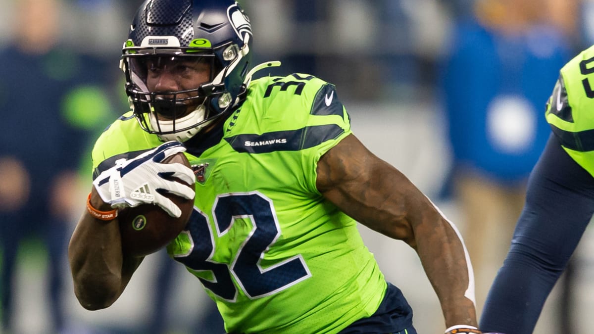 Seahawks, RB Chris Carson agree to two-year, $14.625 million deal. (via  @tompelissero) 