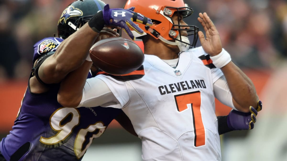 Cleveland Browns: Destroying A Quarterback, The DeShone Kizer Debacle -  Sports Illustrated Cleveland Browns News, Analysis and More