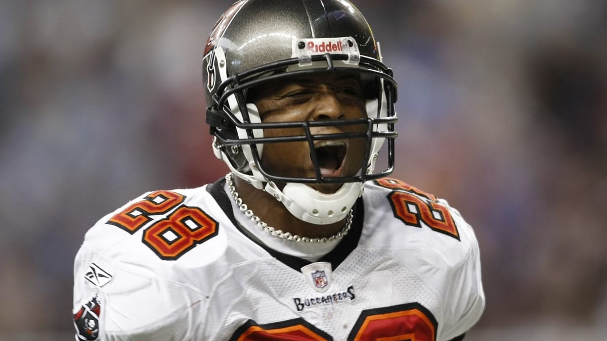 Warrick Dunn Highlights  28 Days til' Bucs Kickoff 