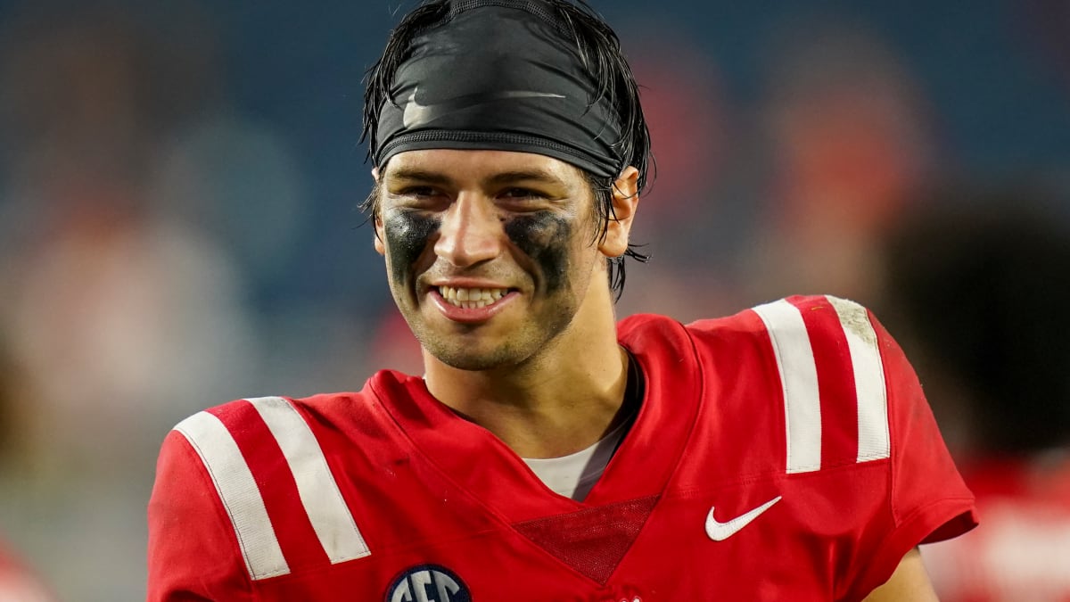 NFL Draft: Matt Corral is a Master of Manipulation - Visit NFL Draft on  Sports Illustrated, the latest news coverage, with rankings for NFL Draft  prospects, College Football, Dynasty and Devy Fantasy