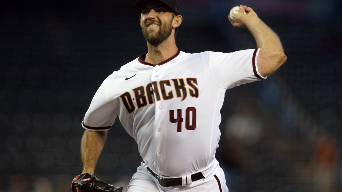 VIDEO: Tempers Flare in Dodgers-Giants as Madison Bumgarner Yells