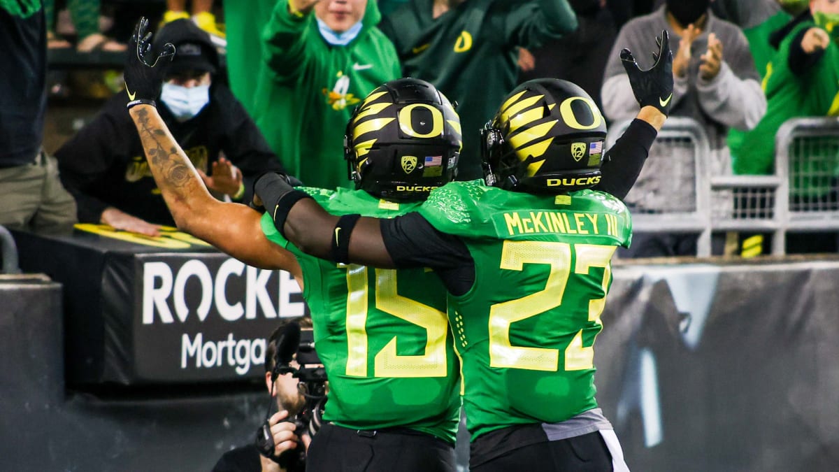 Oregon Football Defenders Kayvon Thibdoeaux and Verone McKinley Earn  All-American Honors - Sports Illustrated Oregon Ducks News, Analysis and  More