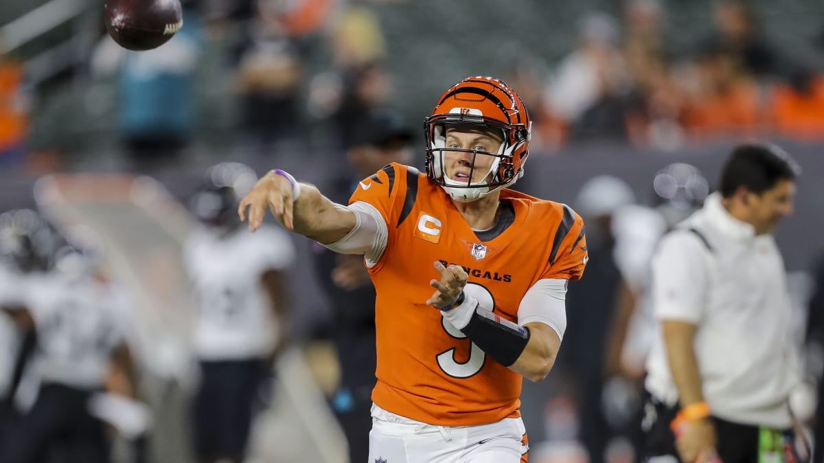 Bengals' star Joe Burrow shows off batting skills, hits bombs in