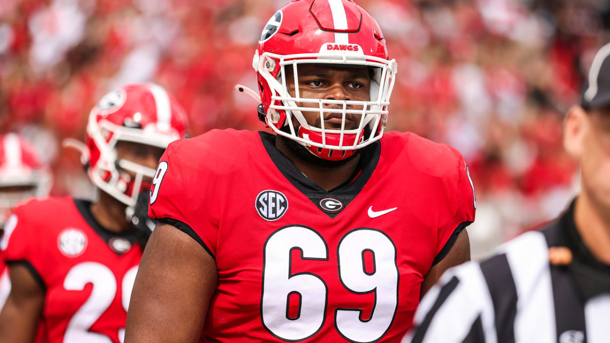 Georgia Football OL Jamaree Salyer Named Top 50 Player in 2021 - Sports  Illustrated Georgia Bulldogs News, Analysis and More