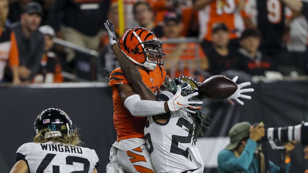 Friday Night Logue: Shaquill Griffin is a 1-Man Show - Sports Illustrated  Jacksonville Jaguars News, Analysis and More