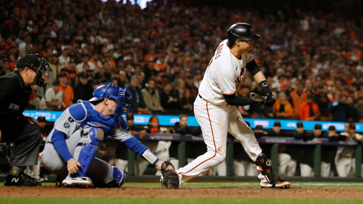 What happened to Wilmer Flores? Giants infielder scratched from lineup vs  Rays