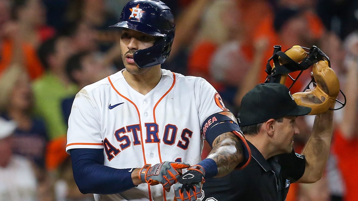Cubs 'Really Looking' at Shortstops, Price for Carlos Correa