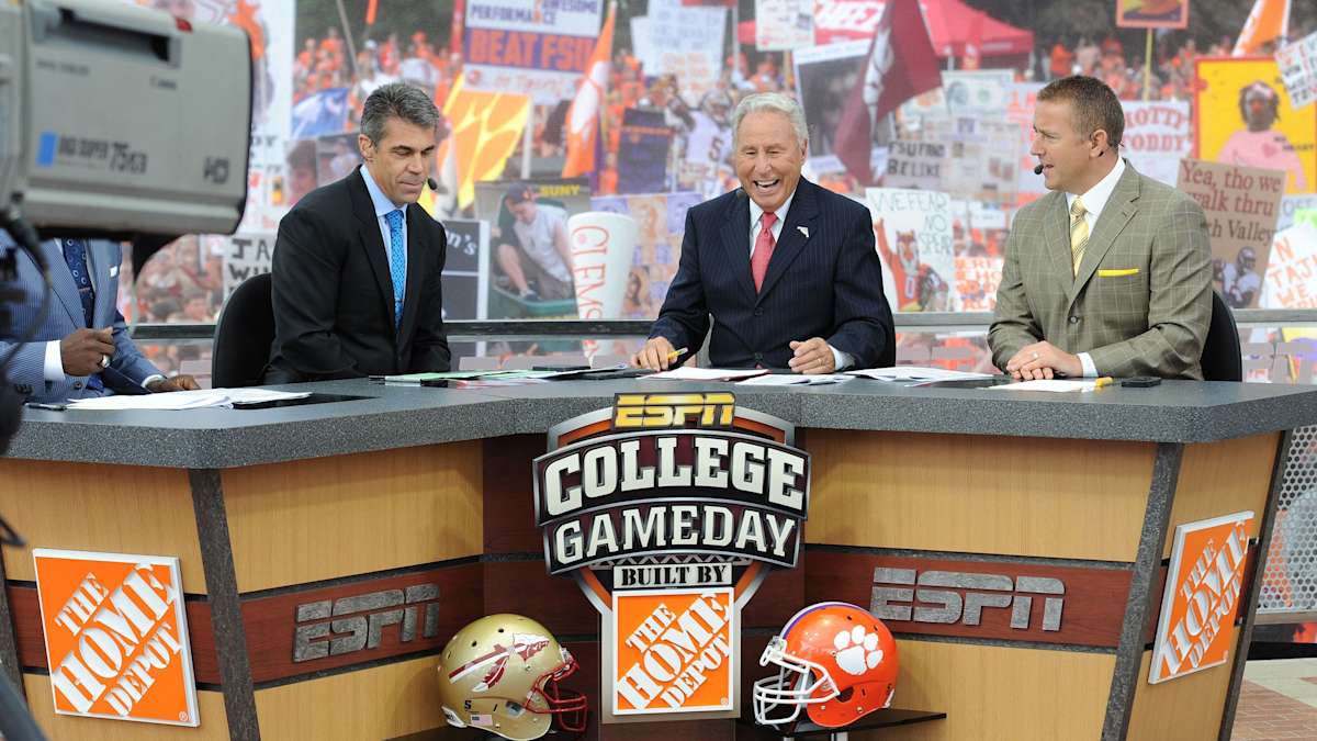 ESPN's College GameDay Makes Picks for UCLA-LSU Football Week 1 - Sports  Illustrated UCLA Bruins News, Analysis and More