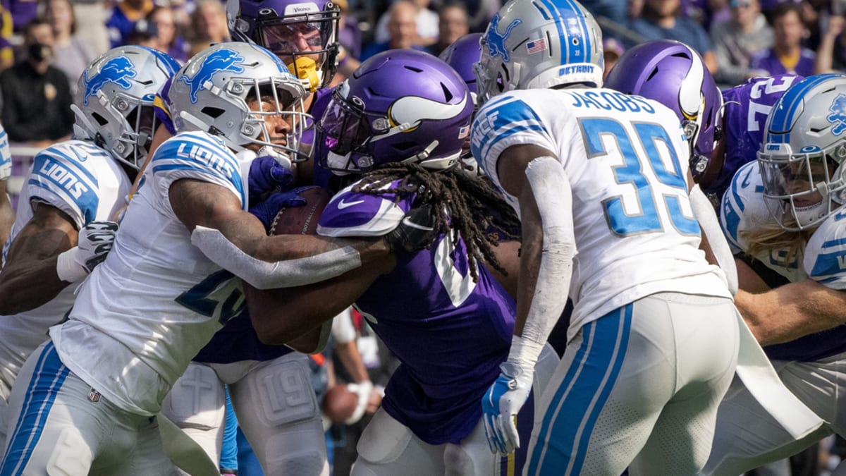 Detroit Lions cornerback Jerry Jacobs (39) pursues a play against