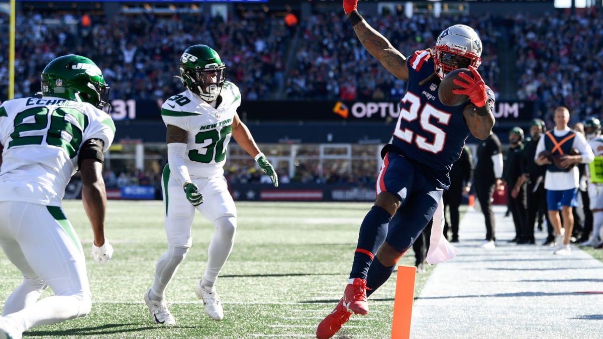 Jets Fall to New Low, 0-9, With Loss to Patriots - The New York Times