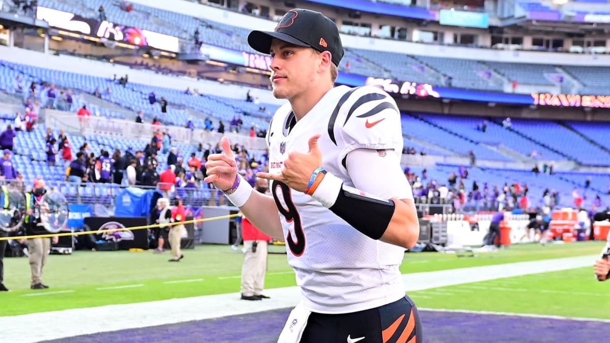 Phil Simms Praises Joe Burrow, Compares Him to NFL Legend Joe Montana -  Sports Illustrated Cincinnati Bengals News, Analysis and More