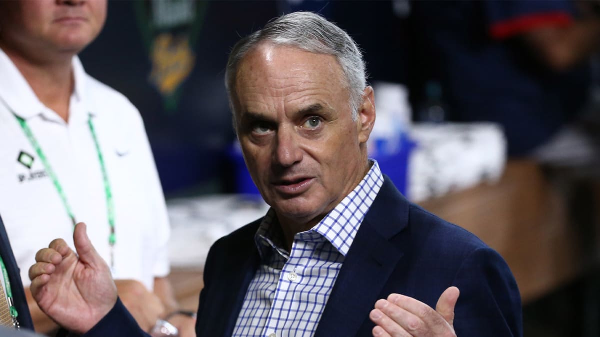 Manfred: Native American Community “Wholly Supportive” of Braves