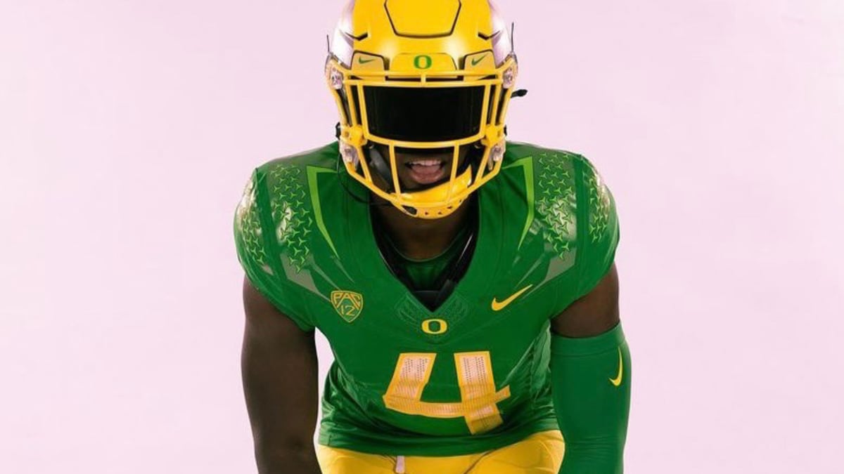 Oregon unveils new football uniforms – Orange County Register