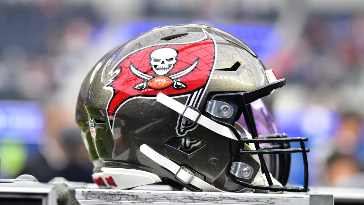 On the Surface, Tampa Bay Buccaneers 2022 Schedule Appears