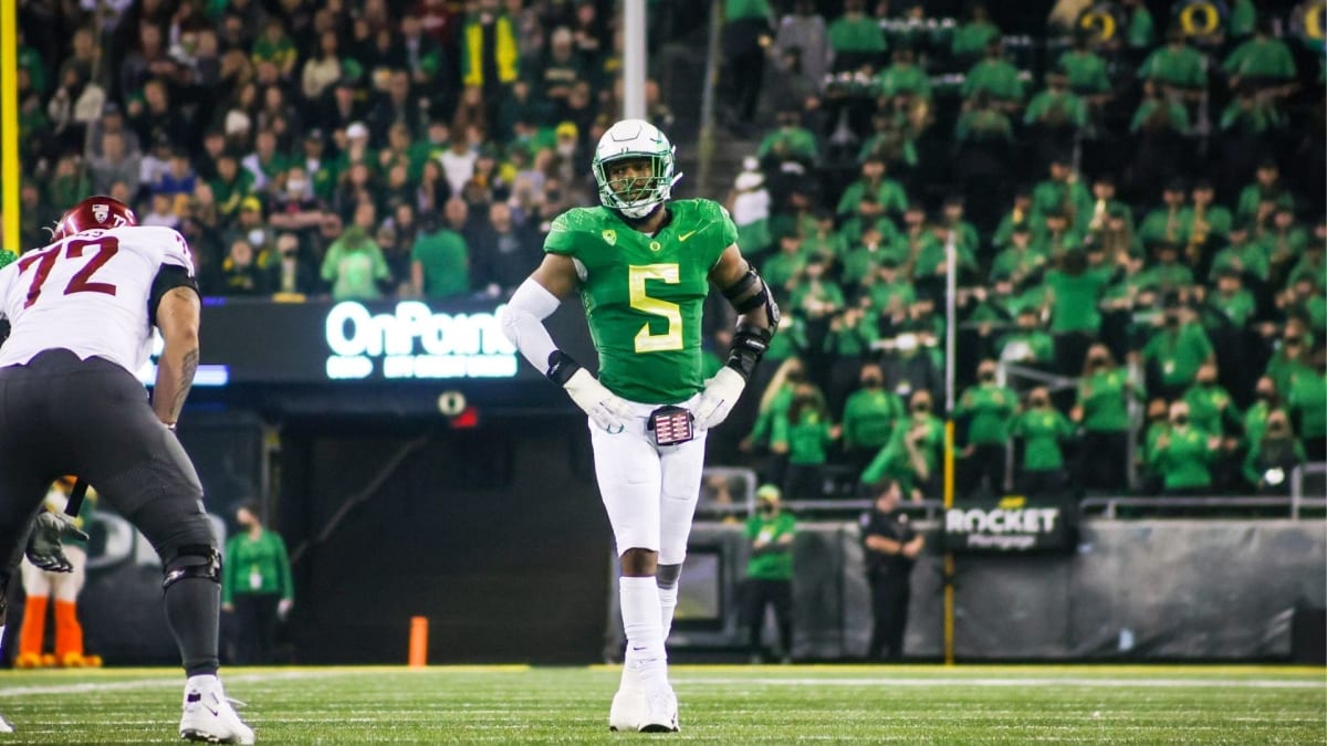 Top Three 2022 NFL Draft Landing Spots for Oregon Ducks Football Defensive  End Kayvon Thibodeaux - Sports Illustrated Oregon Ducks News, Analysis and  More