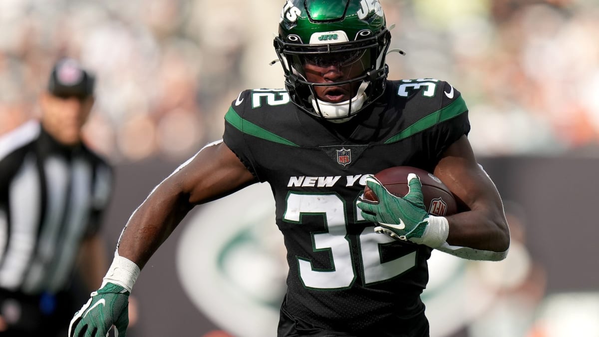 New York Jets RB Michael Carter Praises Undrafted Free Agent Zonovan Knight  - Sports Illustrated New York Jets News, Analysis and More