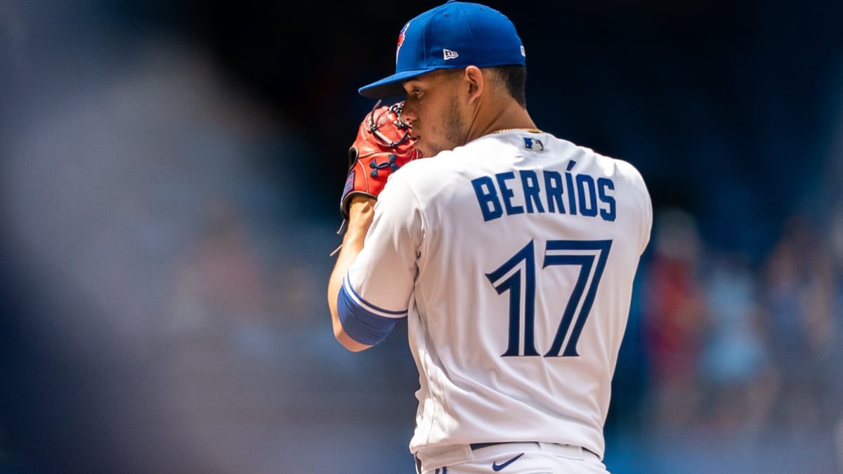 Jose Berrios Signed Toronto Blue Jays Nike Style Jersey Beckett 2xAll Star  Ptchr