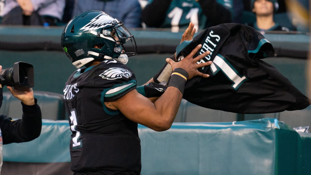 Philadelphia Eagles vs. Commanders 10 Observations: Sack Masters, DeVonta's  Big Plays, & A.J. Brown - Sports Illustrated Philadelphia Eagles News,  Analysis and More