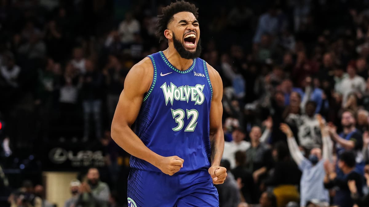 Karl-Anthony Towns steps up late as Timberwolves edge Knicks