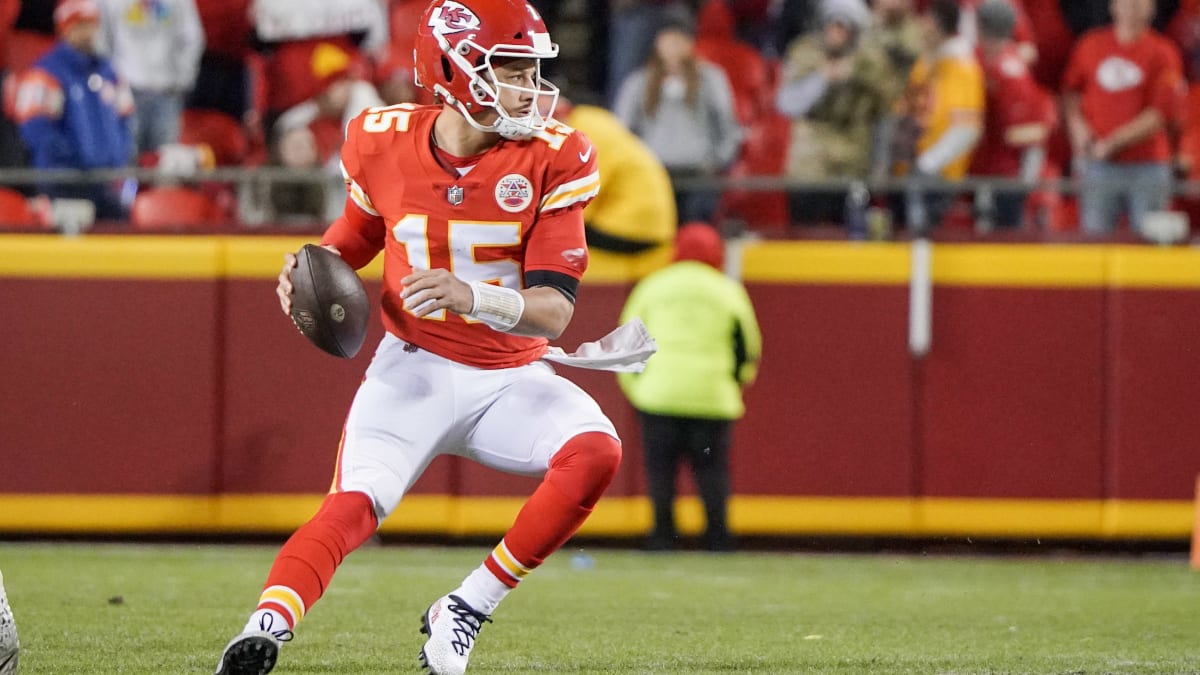 Chiefs vs Raiders live stream: Watch NFL online, TV channel, time - Sports  Illustrated