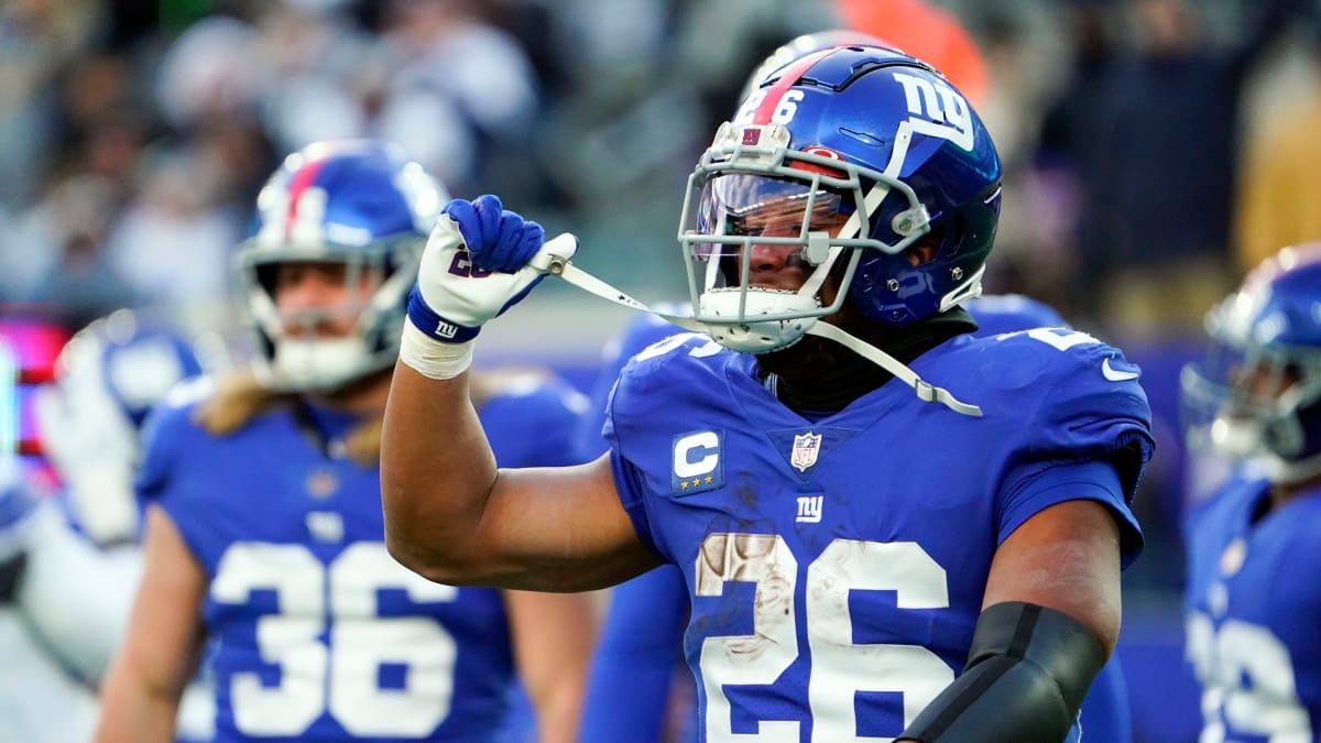 New York Giants rally for victory, Saquon Barkley suffers injury – NBC New  York