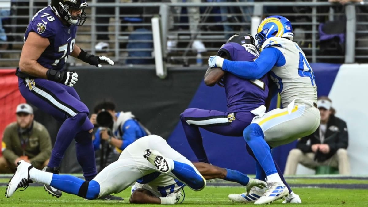 Baltimore Ravens stomp past Los Angeles Rams, 45-6, for another