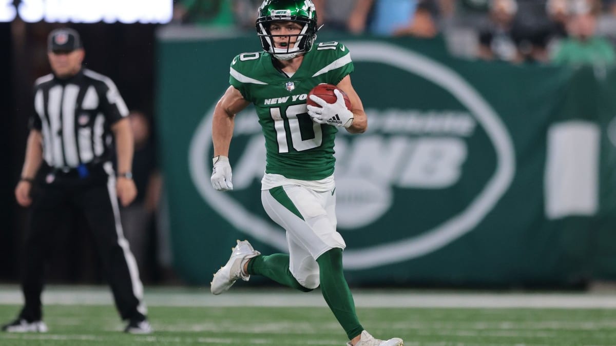 Should the NY Jets re-sign Braxton Berrios for $9 million per year?