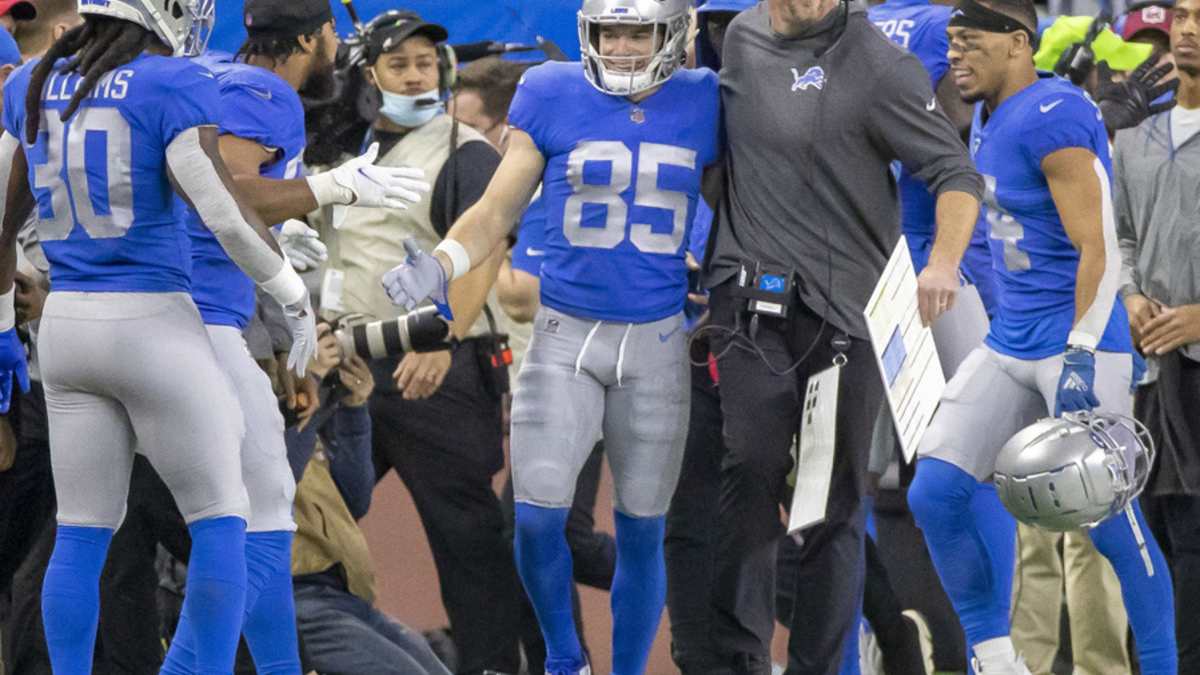 A Look Back at the Lions' Thanksgiving Tradition - Sports Illustrated Detroit  Lions News, Analysis and More