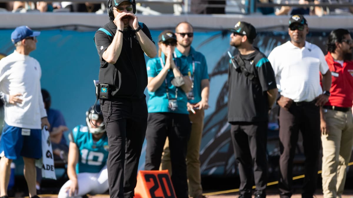 Jacksonville Jaguars Head Coach Search: Pros and Cons to Jim Caldwell's  Candidacy - Sports Illustrated Jacksonville Jaguars News, Analysis and More