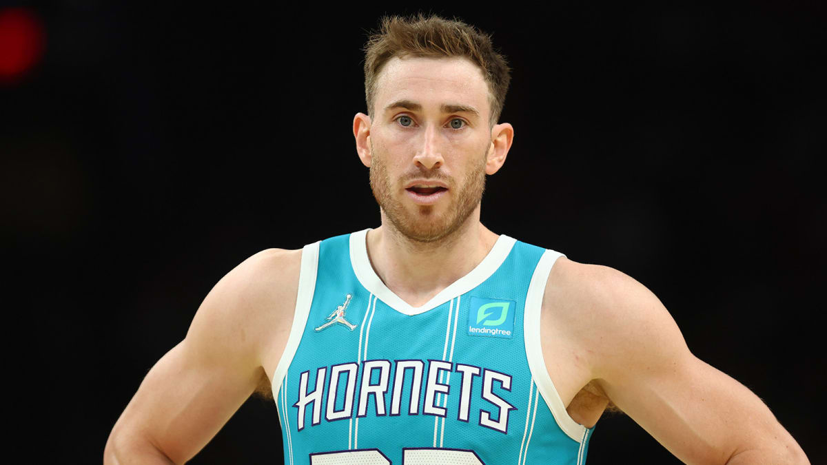 gordon hayward hornets shirt