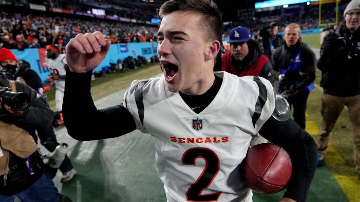 WATCH: Rookie kicker Evan McPherson sends Bengals to AFC Championship game  with clutch FG against Titans