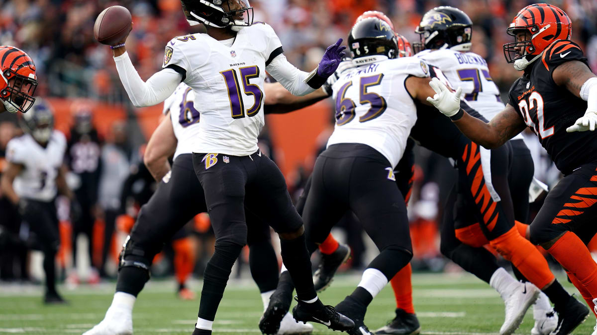 Baltimore Ravens Brandon Stephens' 1st Interception Is An Awkward Reunion -  Sports Illustrated Baltimore Ravens News, Analysis and More