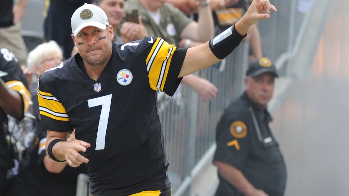 Pittsburgh Steelers Honor Ben Roethlisberger Following Retirement  Announcement - Sports Illustrated Pittsburgh Steelers News, Analysis and  More