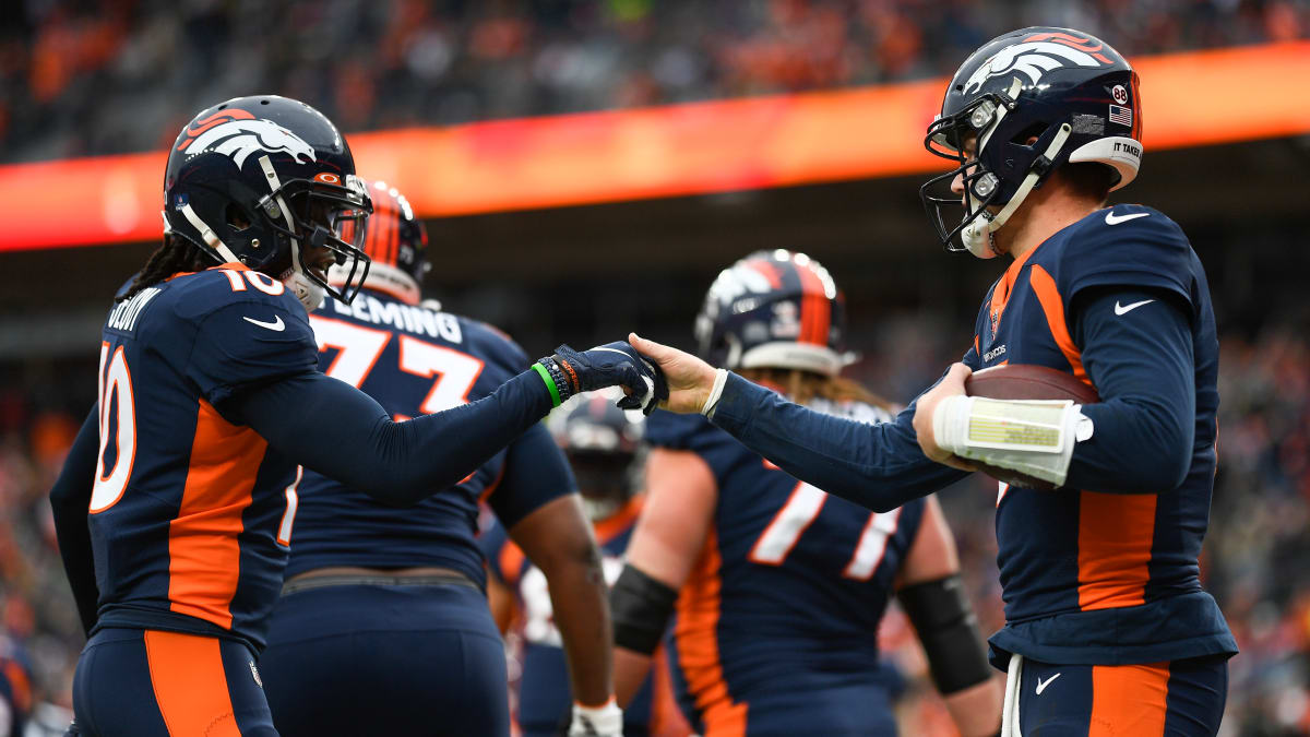 Denver Broncos HC Sean Payton Praises OLB Nik Bonitto After 31-28 Chicago  Bears Win - Sports Illustrated Mile High Huddle: Denver Broncos News,  Analysis and More