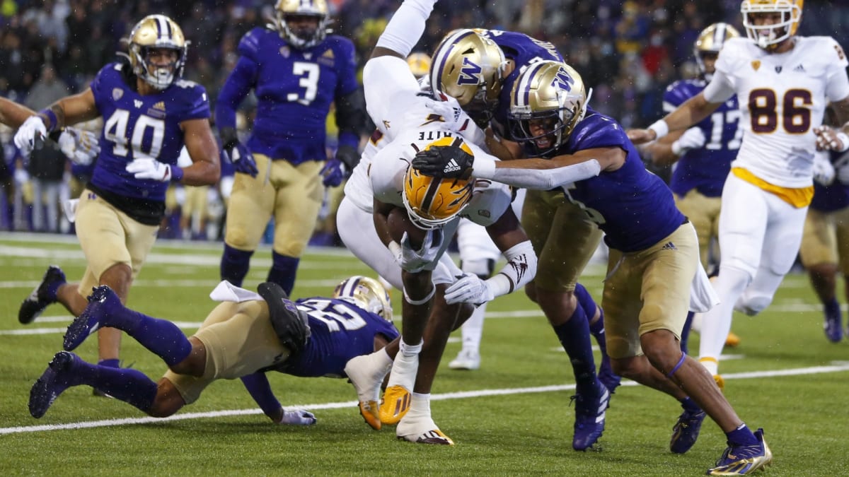 UC Davis transfer Perryman brings experience to Huskies DB's