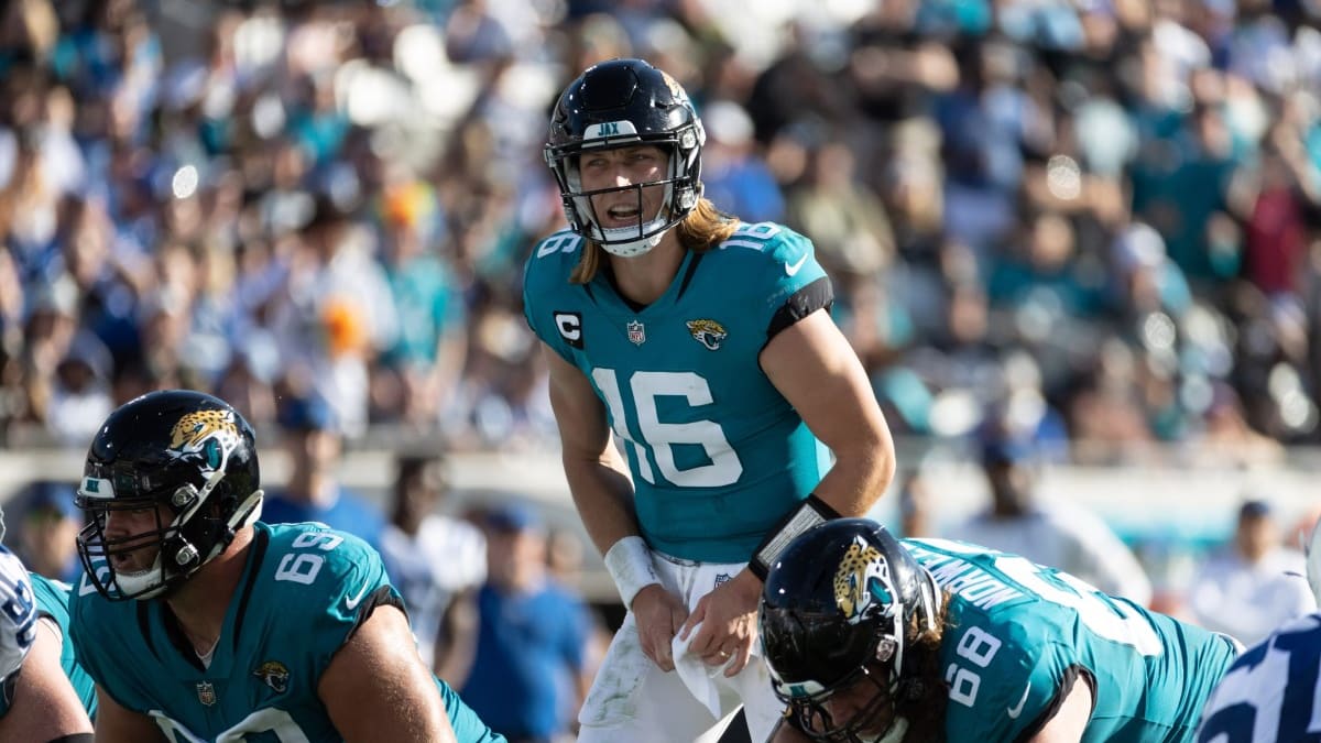 Jaguars' lifeguard says he has 'best job in the NFL' - Sports Illustrated