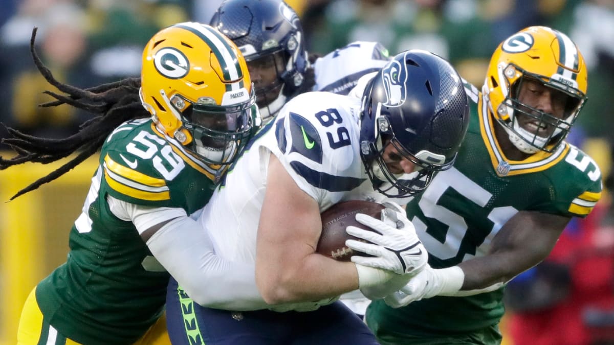 Packers Re-Signing All-Pro Linebacker De'Vondre Campbell - Sports  Illustrated Green Bay Packers News, Analysis and More