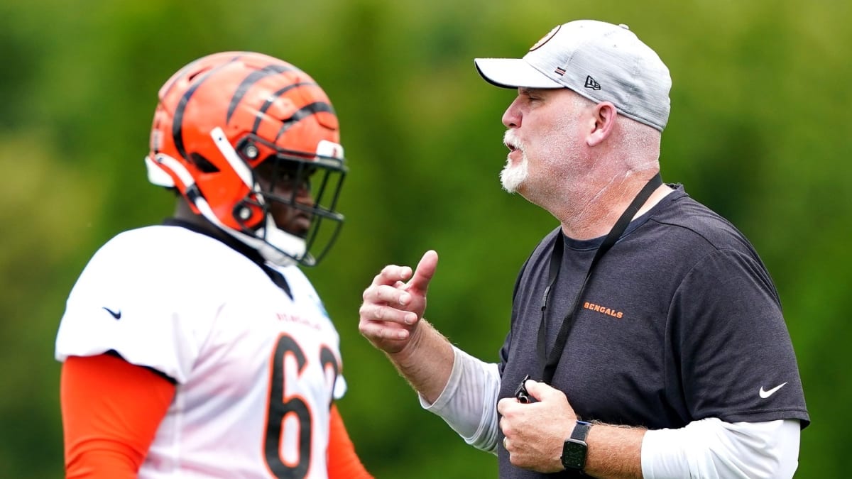 Joe Burrow Weighs in on Cincinnati Bengals' Offensive Line Coach Frank  Pollack - Sports Illustrated Cincinnati Bengals News, Analysis and More