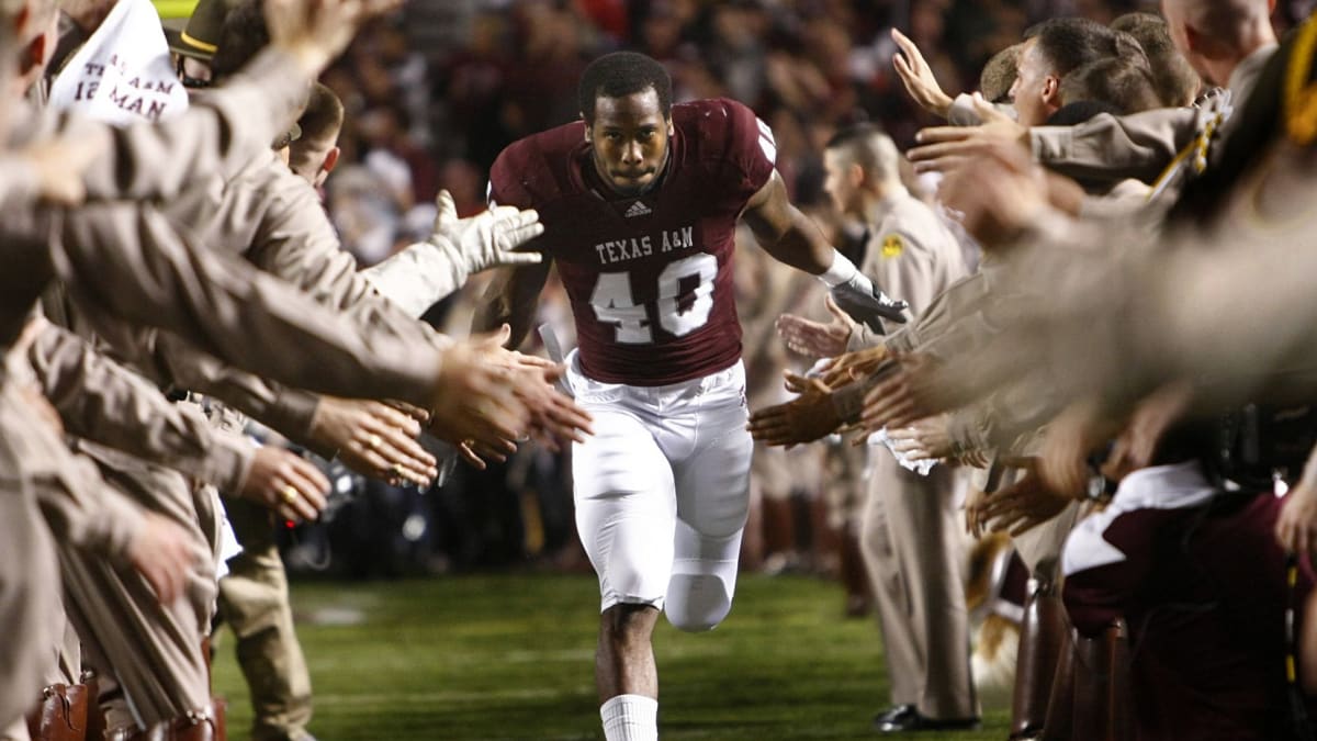 Texas A&M Aggies great Von Miller looks to further his legacy in second Super  Bowl appearance - Good Bull Hunting