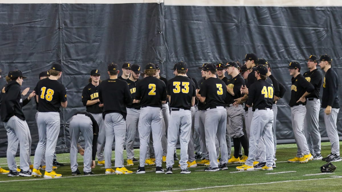 Iowa Baseball Completes Weekend Sweep - Sports Illustrated Iowa Hawkeyes  News, Analysis and More