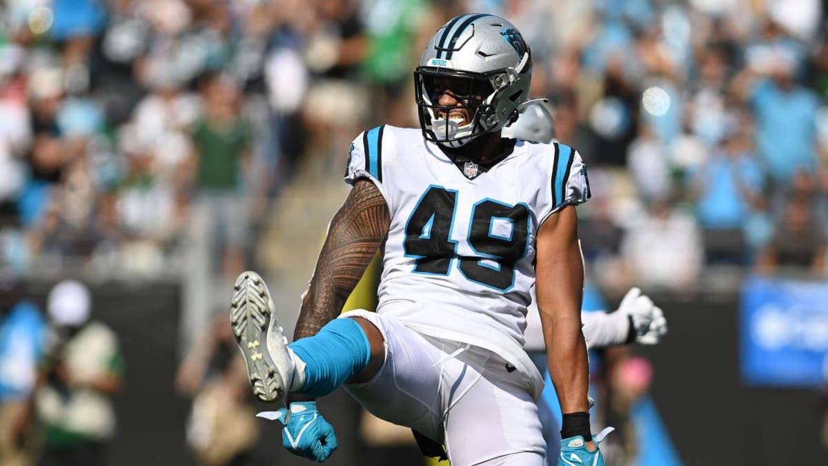 Panthers extend linebacker Frankie Luvu : r/panthers