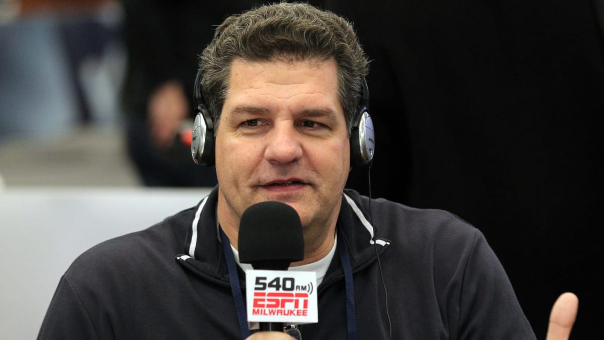 Mike Golic Sr. adds DraftKings to busy mix of media gigs