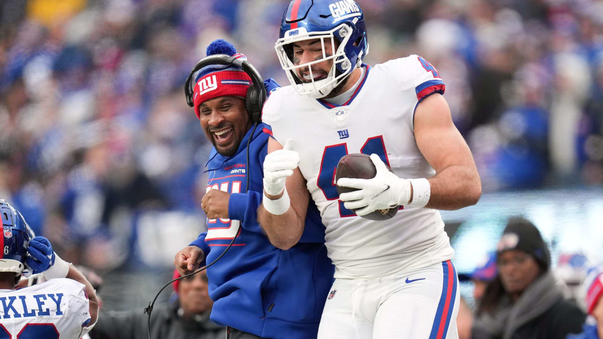 New York Giants 2022 Training Camp Roster Preview: OLB Tomon Fox - Sports  Illustrated New York Giants News, Analysis and More