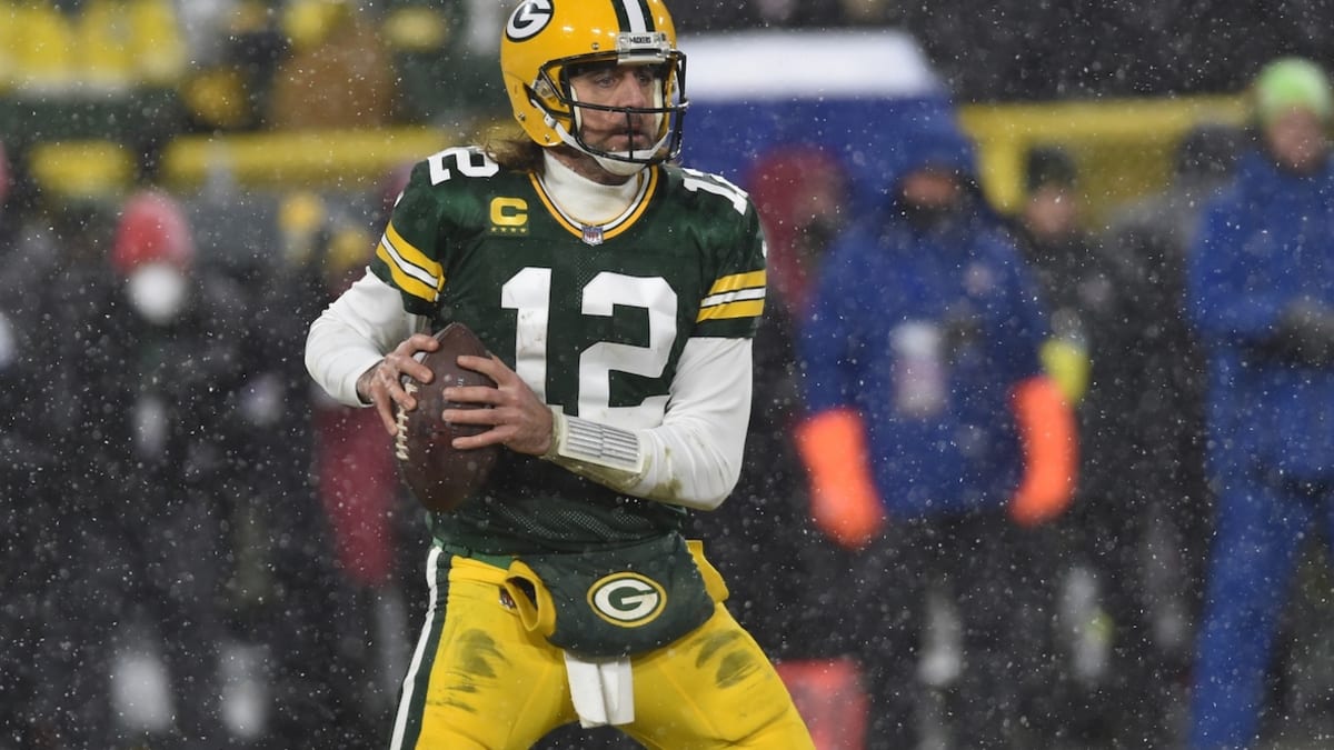NFL: Steelers gear up for rare matchup with Aaron Rodgers, Packers -  Superior Telegram