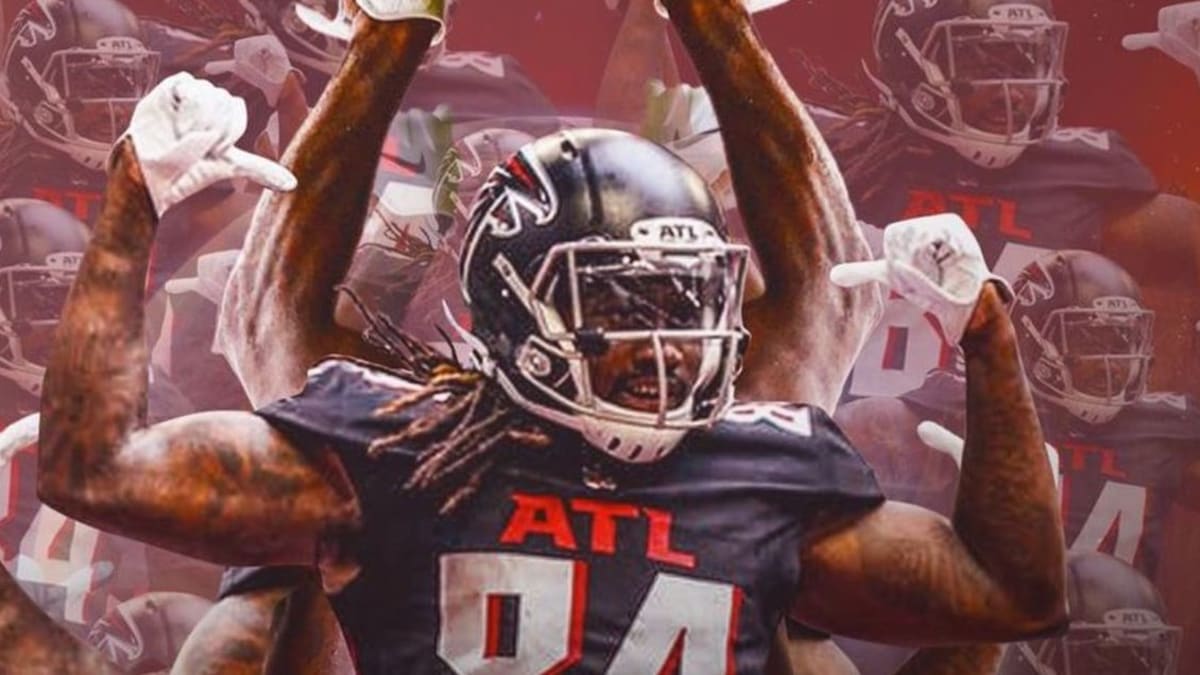 Atlanta Falcons on X: After nine seasons in the NFL, the well-deserved  honor has finally come. RB @ceeflashpee84 earns a spot on the top 100 for  the first time in his career. @