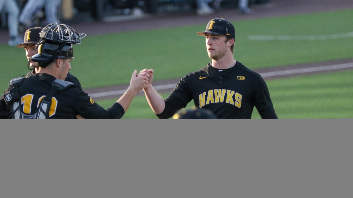 Iowa Baseball Completes Weekend Sweep - Sports Illustrated Iowa Hawkeyes  News, Analysis and More