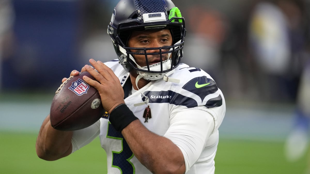 Denver Broncos, Russell Wilson Extension: Analyzing the New Details -  Sports Illustrated Mile High Huddle: Denver Broncos News, Analysis and More