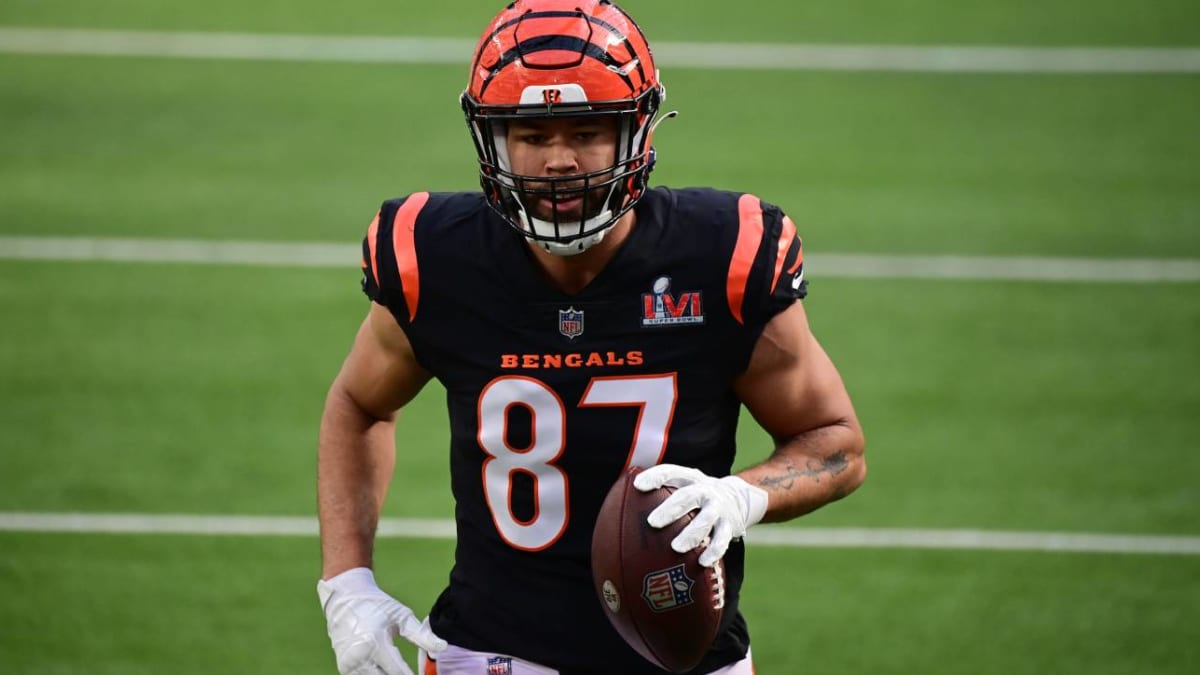 NFL Network's Ian Rapoport reports that 'Mulan' soundtrack is integral to  Cincinnati Bengals tight end C.J. Uzomah's pregame playlist