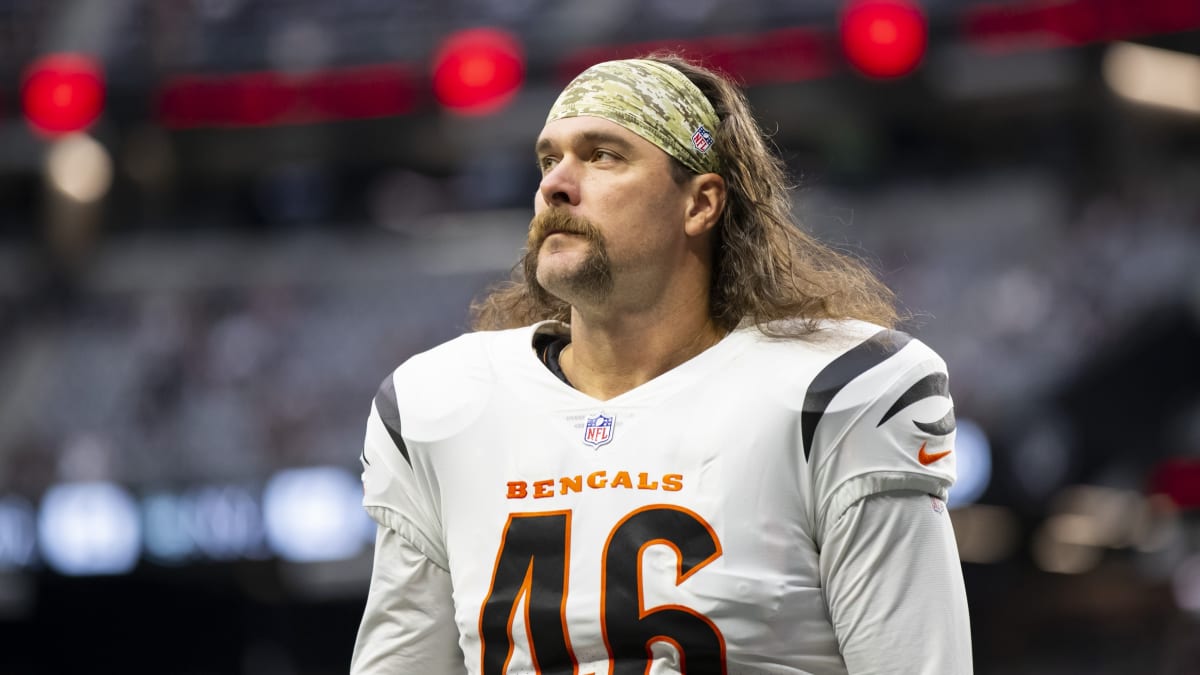 Bengals sign Cal Adomitis off practice squad, place Clark Harris on IR