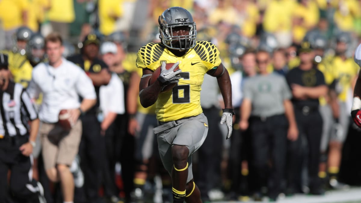 Wide Receiver De'Anthony Thomas Not Expected to Join BC Lions After Missing  Rookie Camp - Sports Illustrated Oregon Ducks News, Analysis and More